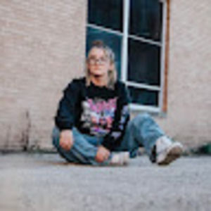 Meet your Posher, Lilian